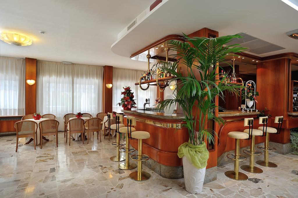 Corallo Wellness Hotel Diano Marina Zewnętrze zdjęcie