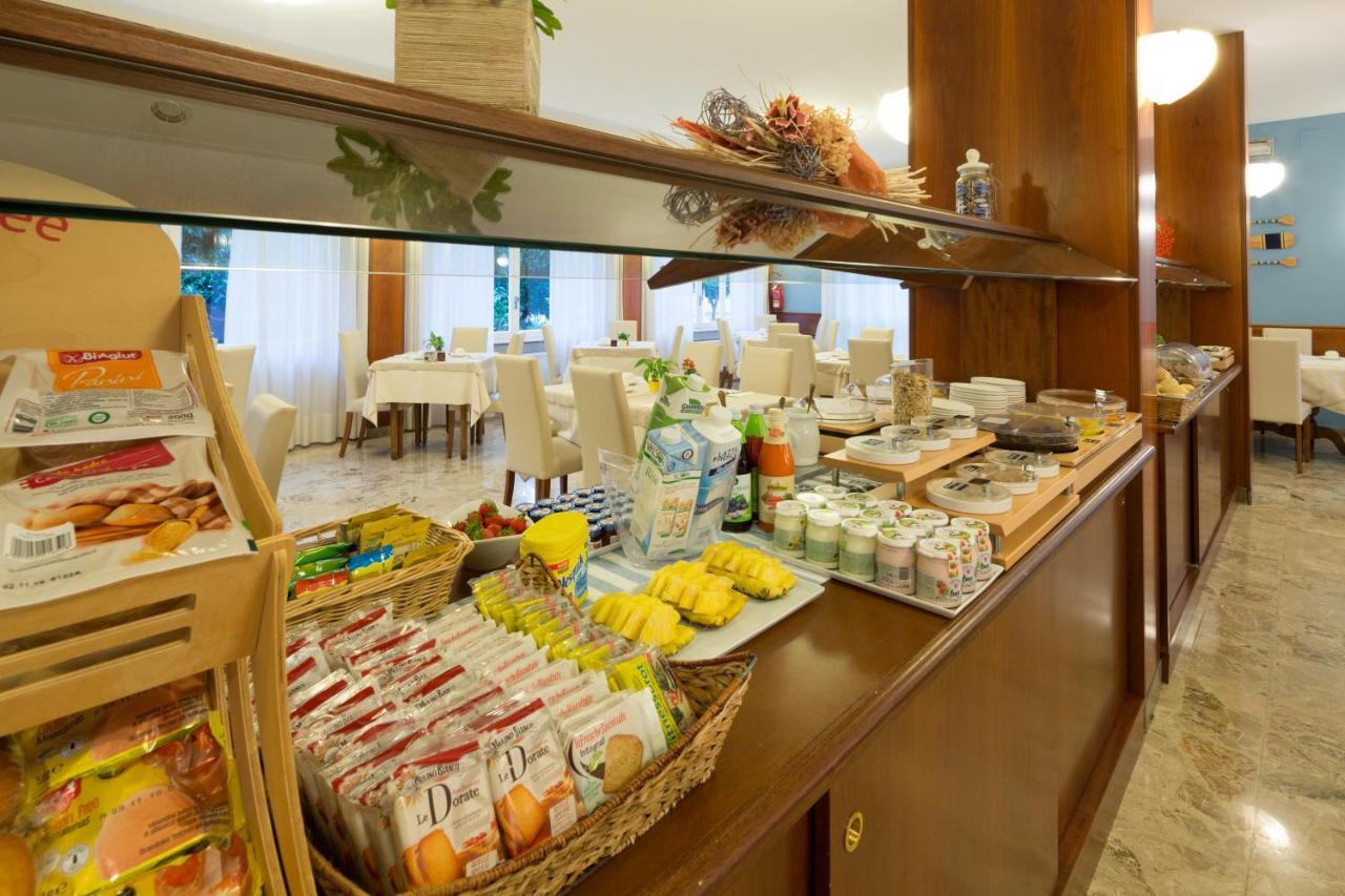 Corallo Wellness Hotel Diano Marina Zewnętrze zdjęcie